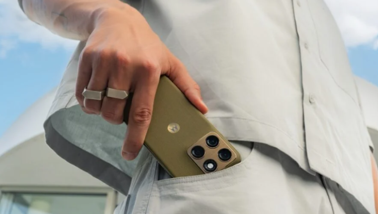 Motorola Edge 2026 tek renk seçeneğiyle geliyor